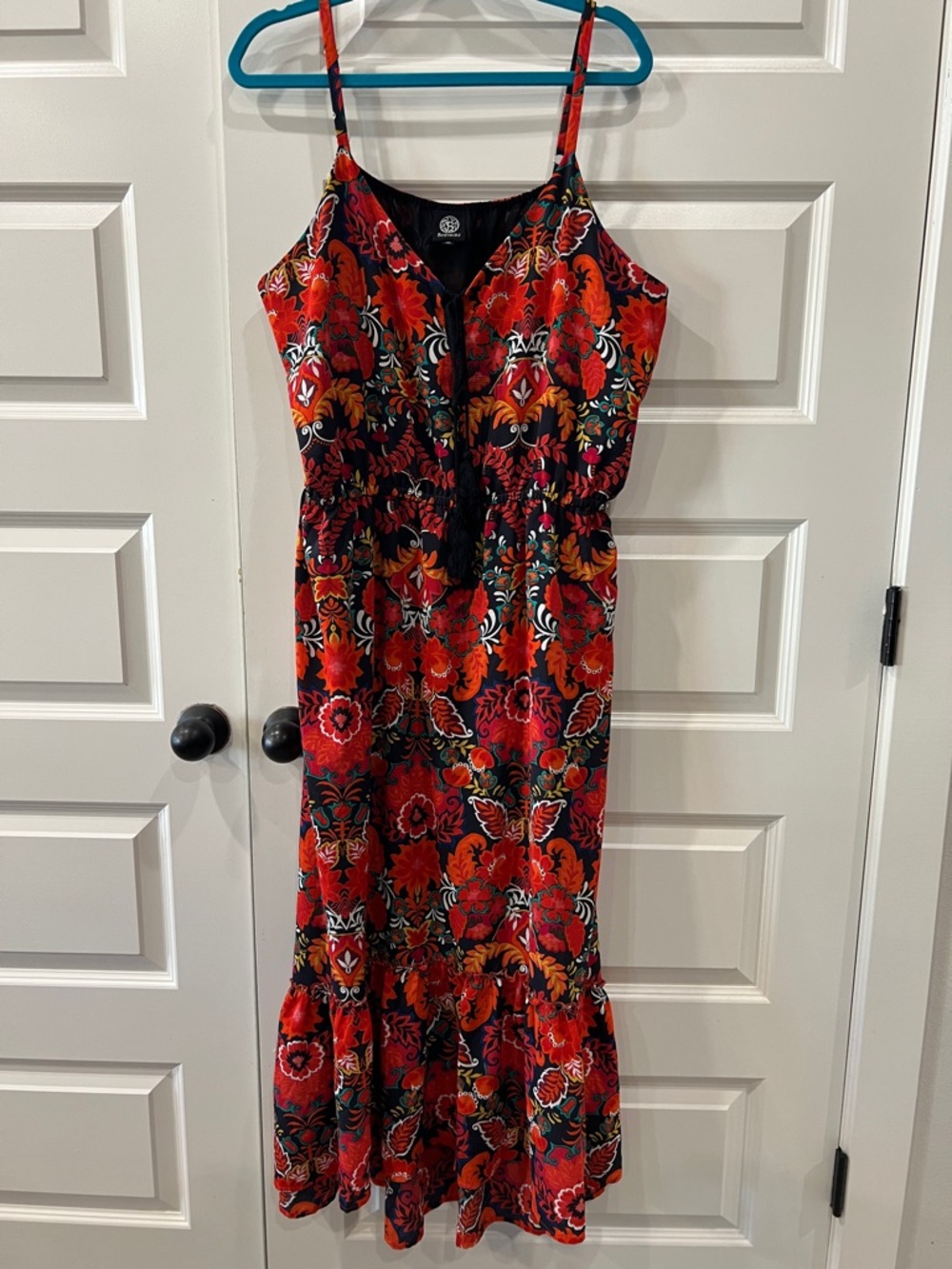 Bonsai Floral Spaghetti-Strap Maxi Dress in Red and Black Sz 2X